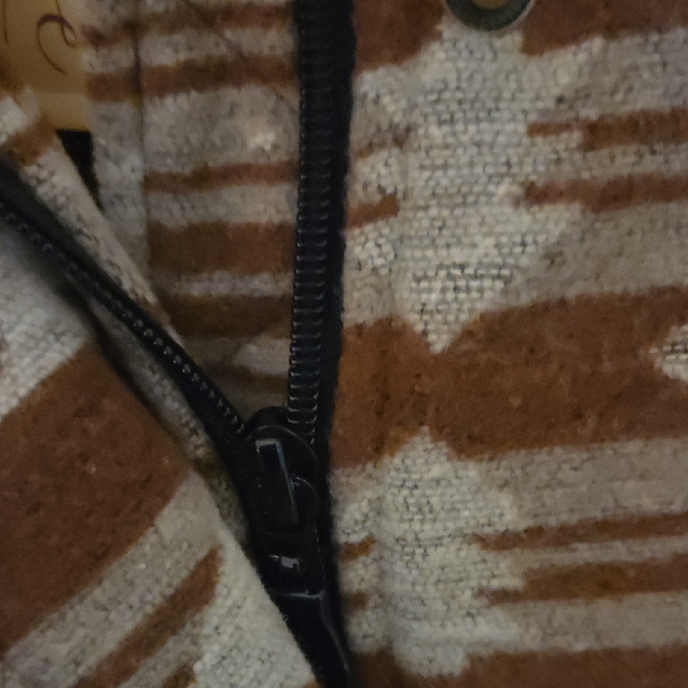 Chic Boho Patterned Jacket - Picture 4 of 7